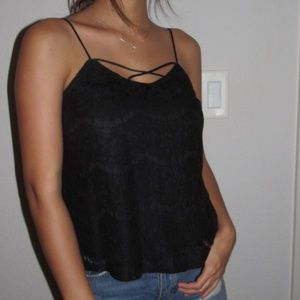 Black lace top💅🏽